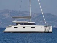 Nautitech 40 — laterale