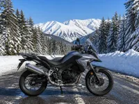 BMW F 750 GS — lateral