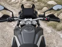 BMW F 900 GS Adventure — 细节