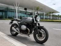 BMW R nineT Pure — спереди
