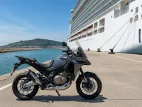 Ducati Multistrada V4 — seitlich
