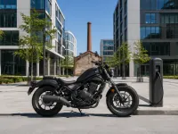 Honda Rebel 500 — 侧面
