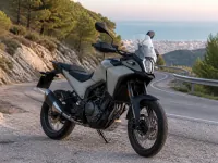 KTM 390 Adventure — front