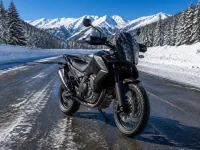 KTM 890 Adventure — front