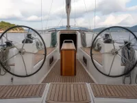 Bavaria 36 — detail