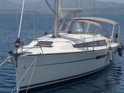 Bavaria 37