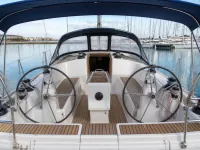 Bavaria 38 — detail