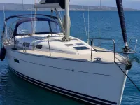 Bavaria 40 — front