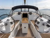 Bavaria 42 Cruiser — détail