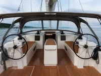 Bavaria C40 — dettaglio