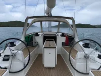 Beneteau Oceanis 38.1 — detalhe