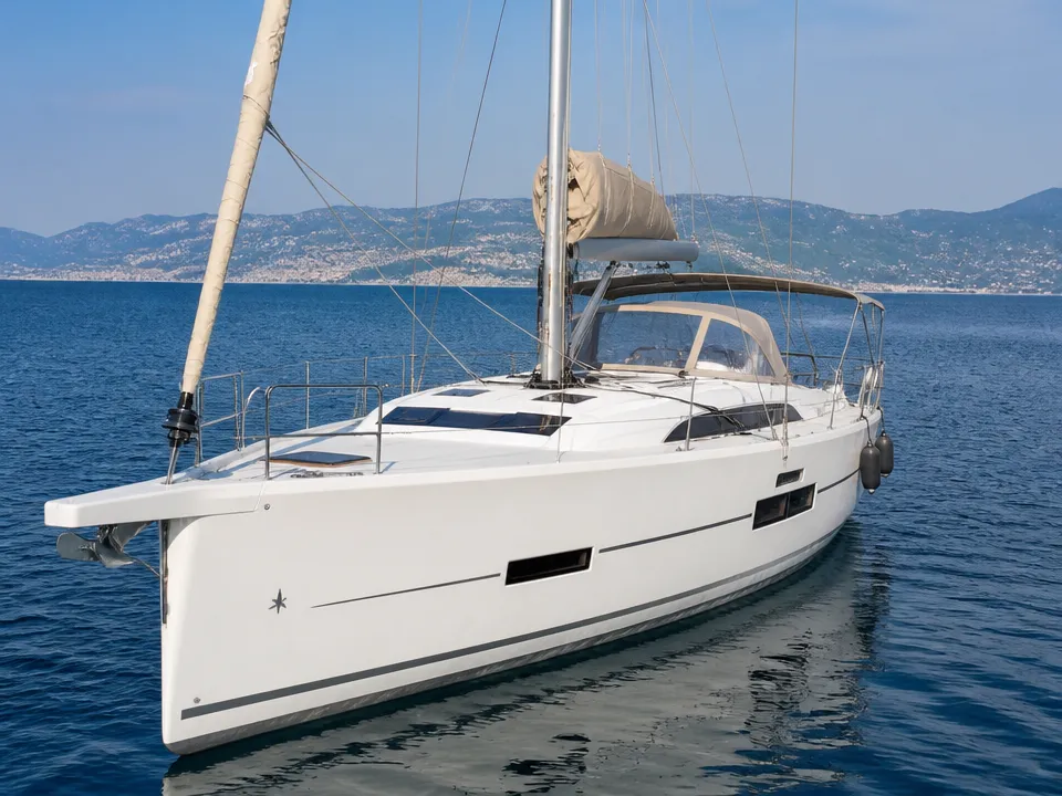 Dufour 430