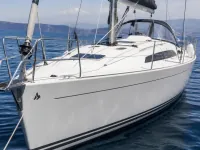 Hanse 320 — front