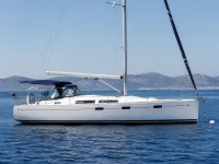 Hanse 320 — side