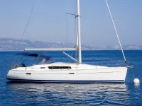 Jeanneau Sun Odyssey 36i — lateral
