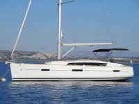 Jeanneau Sun Odyssey 409 — lateral