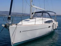 Jeanneau Sun Odyssey 42i — vorn