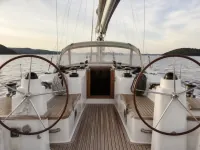 Yarrow & Co Ketch 110 — detail