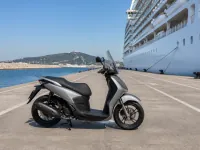 Aprilia SportCity 200 — lateral