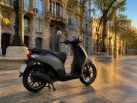 Piaggio Liberty 125 — side