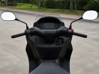 Suzuki Burgman 200 — dettaglio