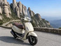 SYM Fiddle III 125 — front