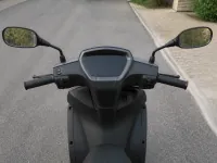Symphony SR 125 — detalle
