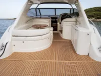 Cranchi Mediterranee 41 — деталь
