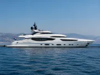 Heesen 92.6 — side