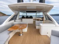 Heesen 92.6 — detail
