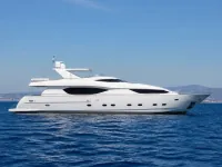 Maiora 28M — seitlich