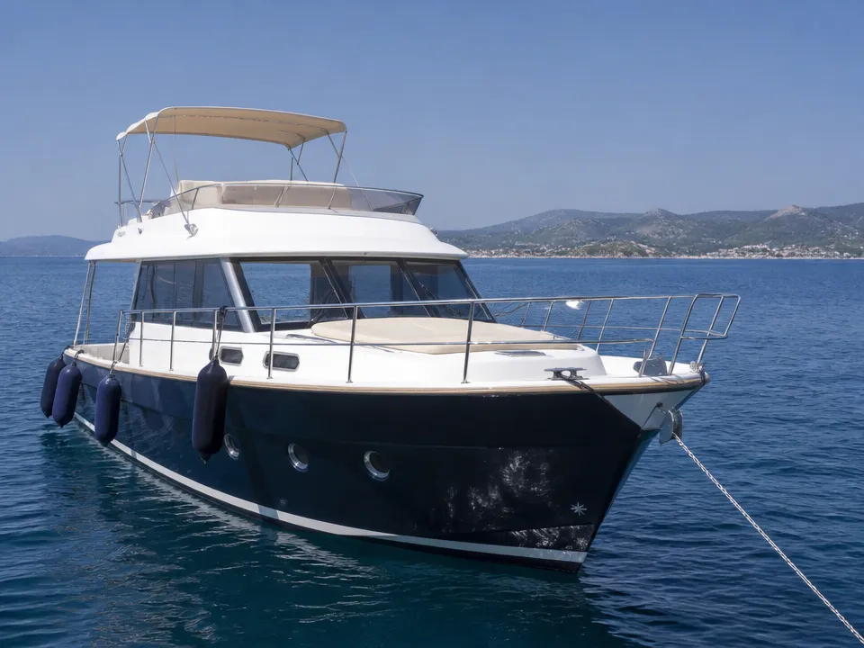 Menorquin Yachts 150 Fly