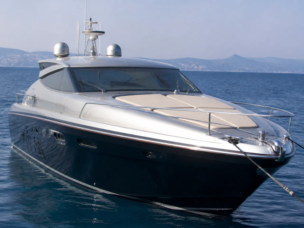 Riva Thalassa — frontal