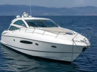 Sunseeker Camargue 51 — спереди