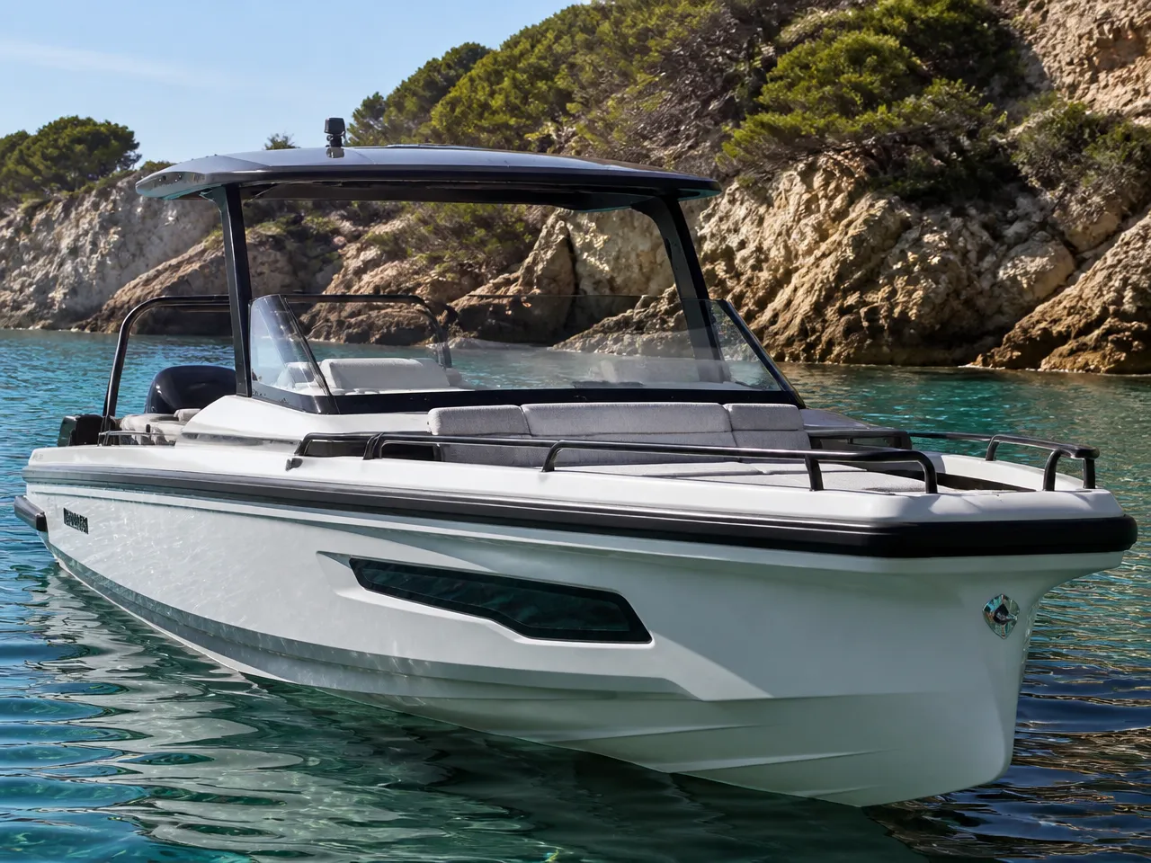 Axopar 29 Sun Top — front