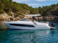 Beneteau Flyer 9 — сбоку