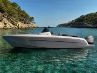 Eolo 590 Open — сбоку