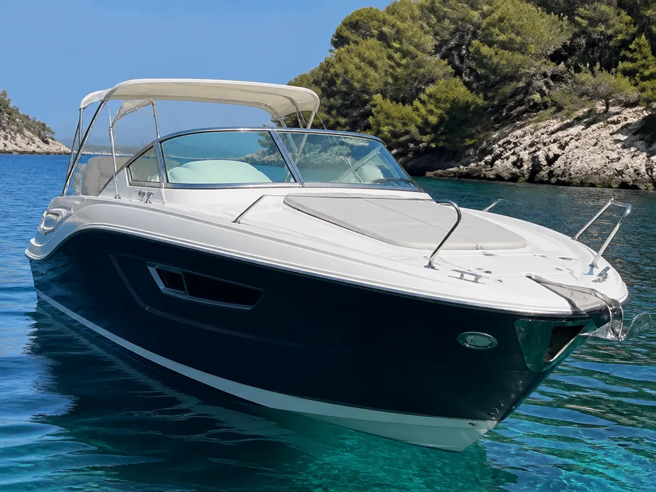 Idea Marine 70.2 WA — front