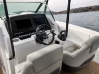 Jeanneau Cap Camarat 9.0 CC — détail