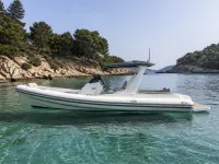 Lomac Nautica 710 IN — seitlich
