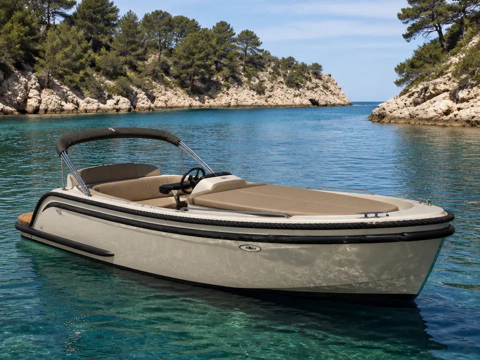 Maxima Boats 740