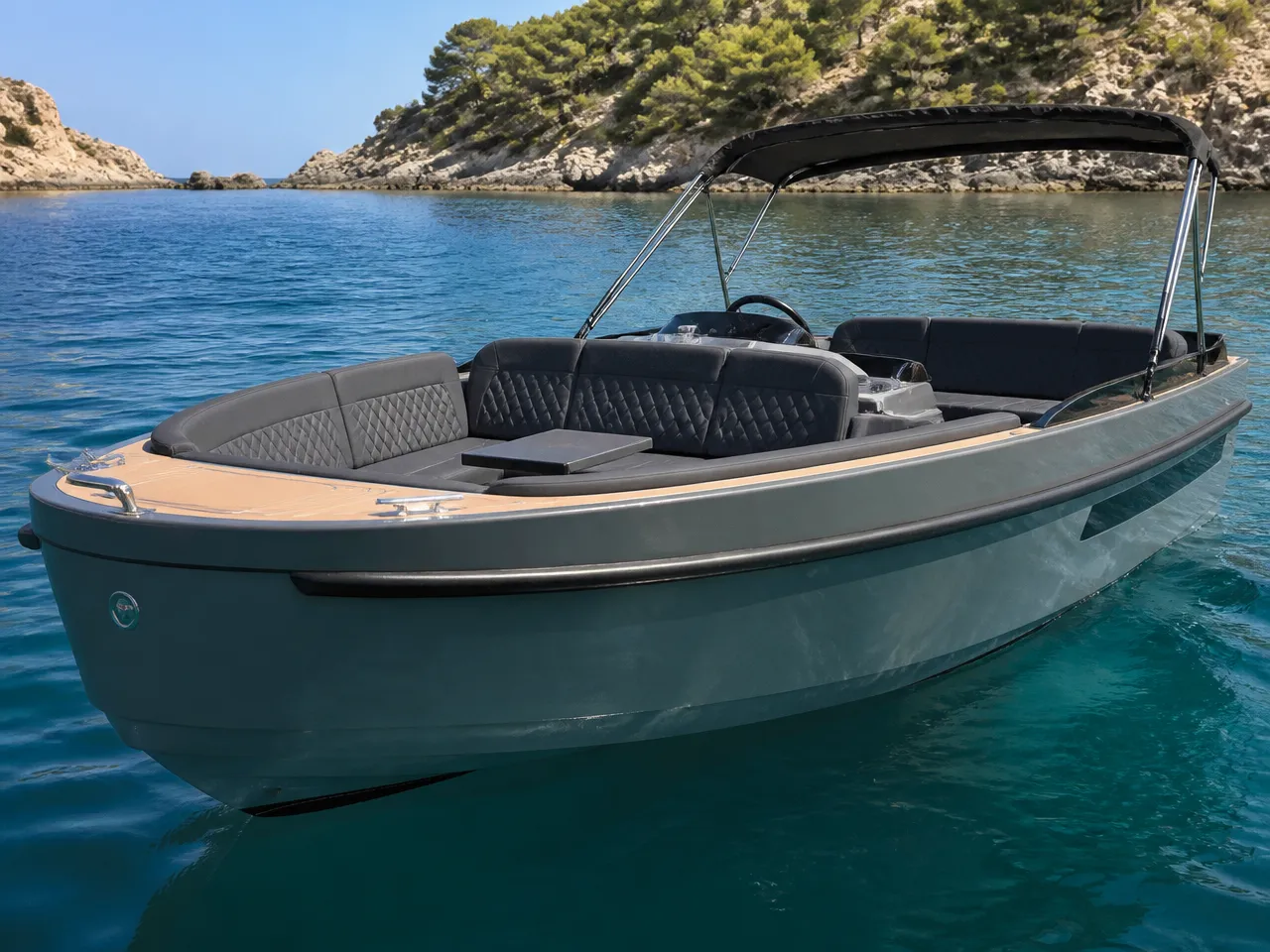 Maxima Boats 840 — front
