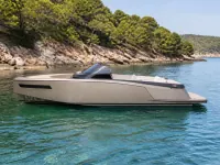 Nuva M6 Open — lateral
