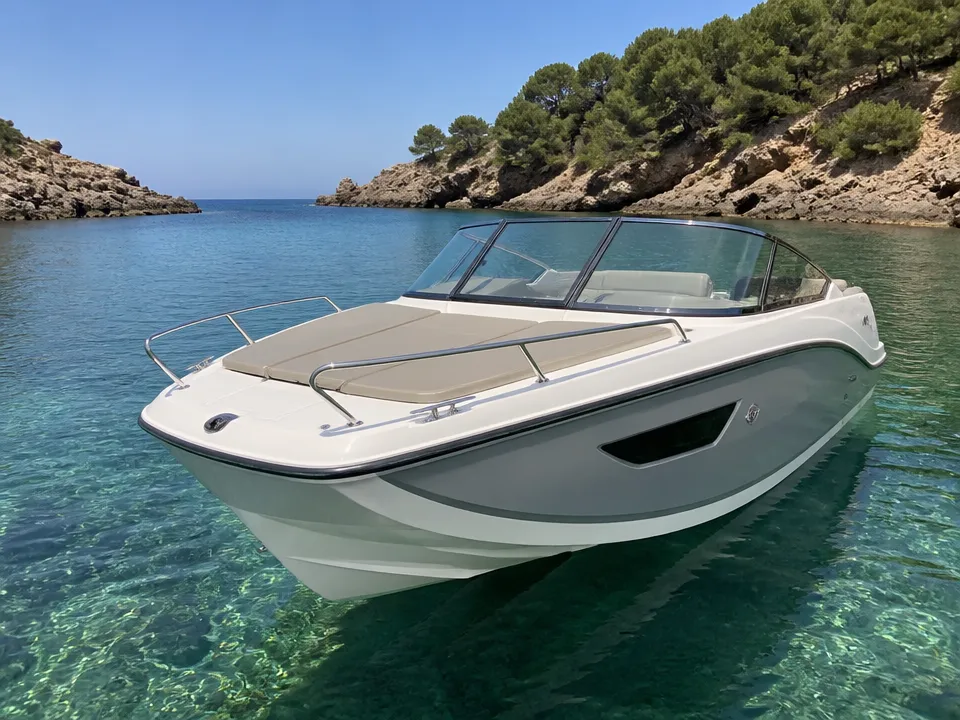 Quicksilver Activ 605 Sundeck