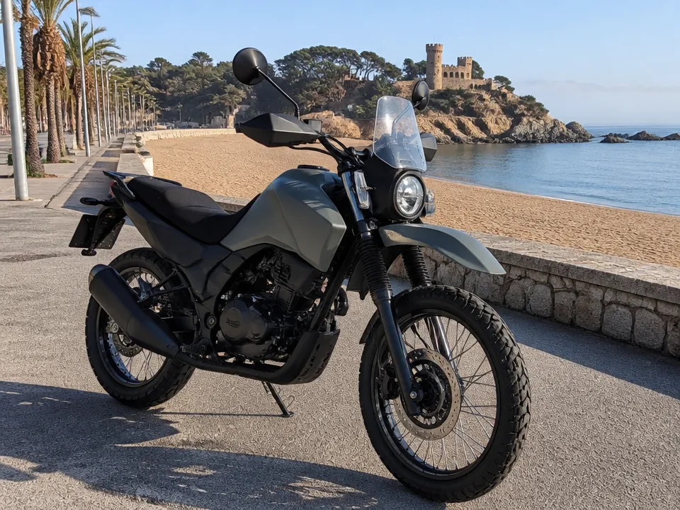 Brixton BX 125