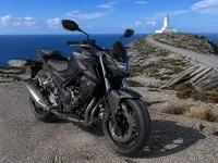 Honda CB 500 F — frontal
