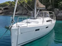 Beneteau Oceanis 34 — avant