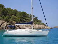 Beneteau Oceanis 373 — lateral
