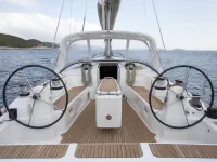 Beneteau Oceanis 41 — detalle