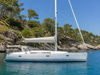 Beneteau Oceanis 500 — seitlich